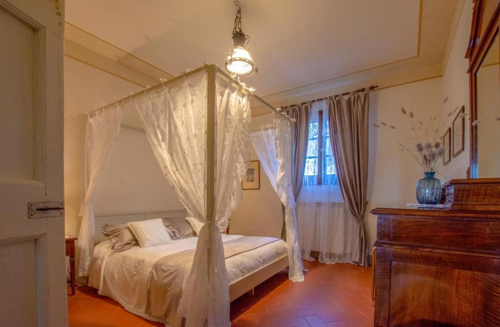 Podere Sant'Antonio Fauglia Room photo