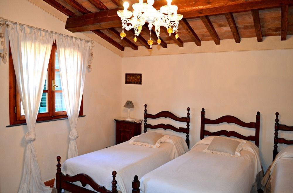 Podere Sant'Antonio Fauglia Exterior photo